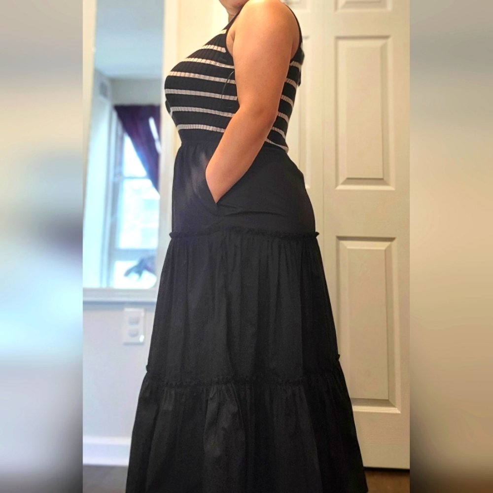 EVEREVE  dress , size M , long 130 inches